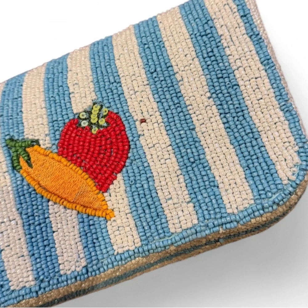 Beaded Farmers Market Vegetable Basket Shoulder Bag Blue White NWT - Picture 7 of 10